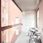 Norden Homes Nordic With Free Parking Apartamento