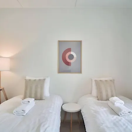 Norden Homes Nordic With Free Parking *